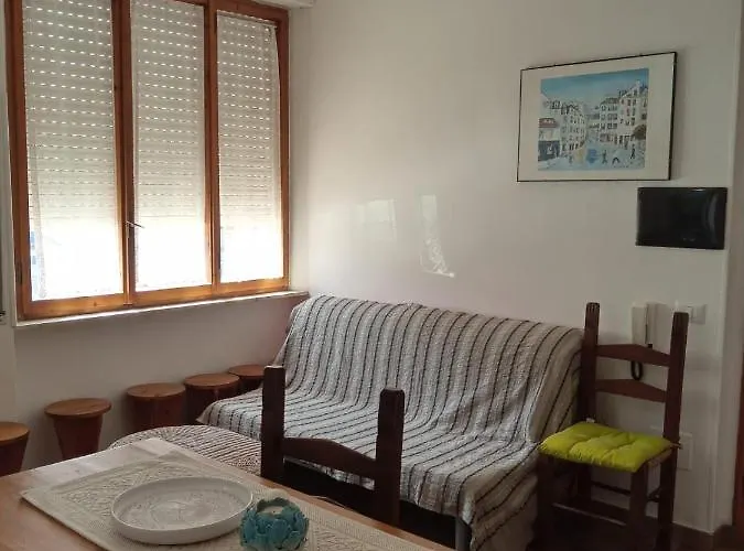 Michelangelo アパート ヴィッラシミーウス